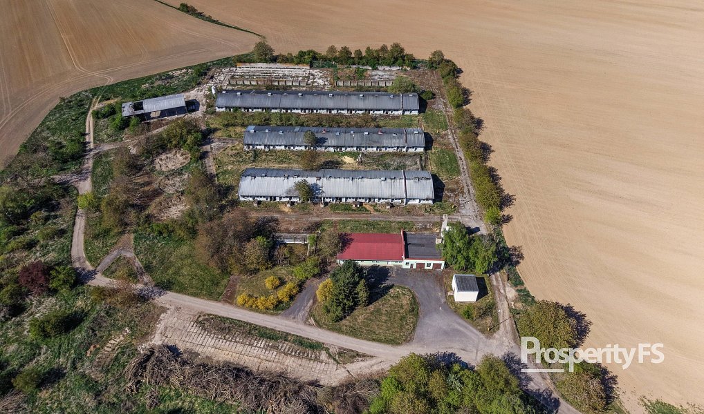 Prodej komerčního objektu (jiného typu) 360 m², Dubá – fotka 1 z 32