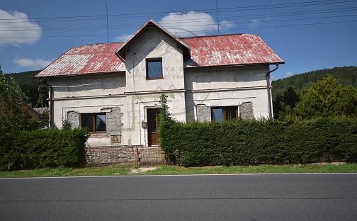 Prodej domu 329 m² s pozemkem 2 020 m², Lipová-lázně, okres Jeseník