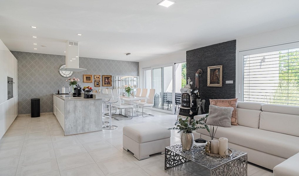 Prodej domu 153 m² s pozemkem 1 417 m², Horní Jelení – náhled fotky 18