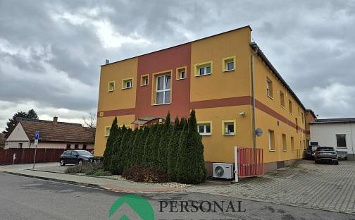 Pronájem bytu 1+kk 28 m², Kpt. Jaroše, Nové Město nad Metují - Krčín, okres Náchod