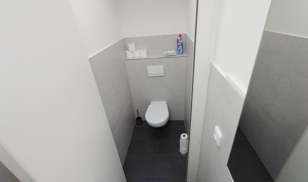 Pronájem kanceláře 194 m², Liberec – náhled fotky 15