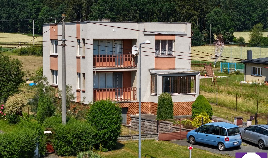 Prodej domu 200 m² s pozemkem 802 m², Klatovy – náhled fotky 24