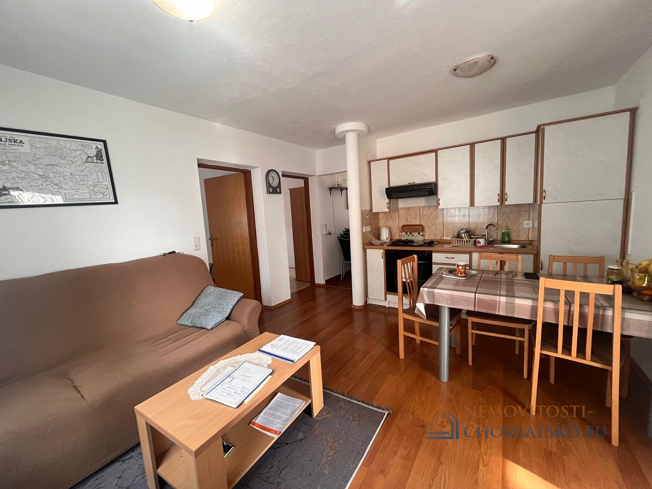 Prodej domu 306 m² s pozemkem 306 m² – pohled 4