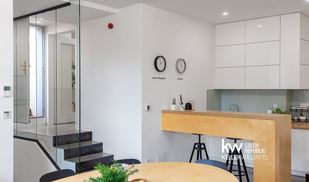 Prodej obchodních prostor 204 m², Praha – náhled fotky 15