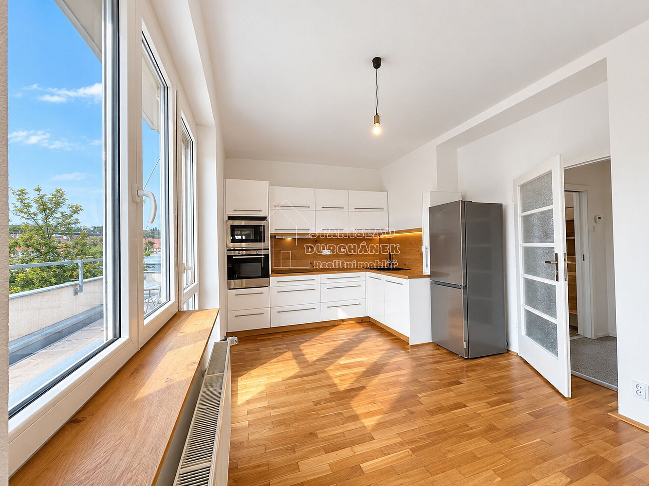 Pronájem bytu 3+kk 110 m² – fotografie 5