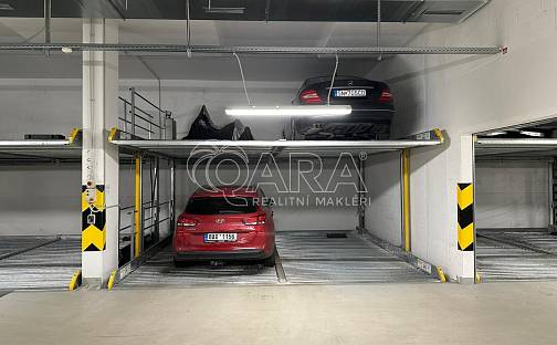 Pronájem garážového stání v pražských Modřanech, Komořanská, Praha 4 - Modřany