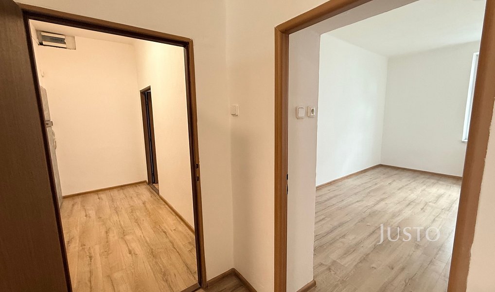 Pronájem bytu 2+1 80 m², Děčín – náhled fotky 11