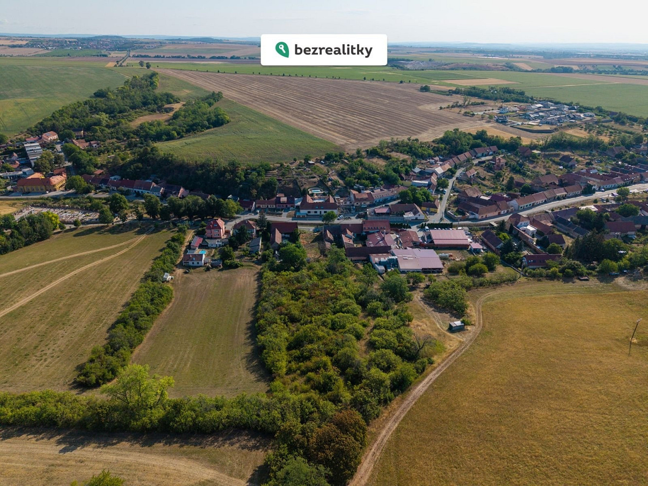 Prodej stavebního pozemku 3 400 m² – fotografie 3