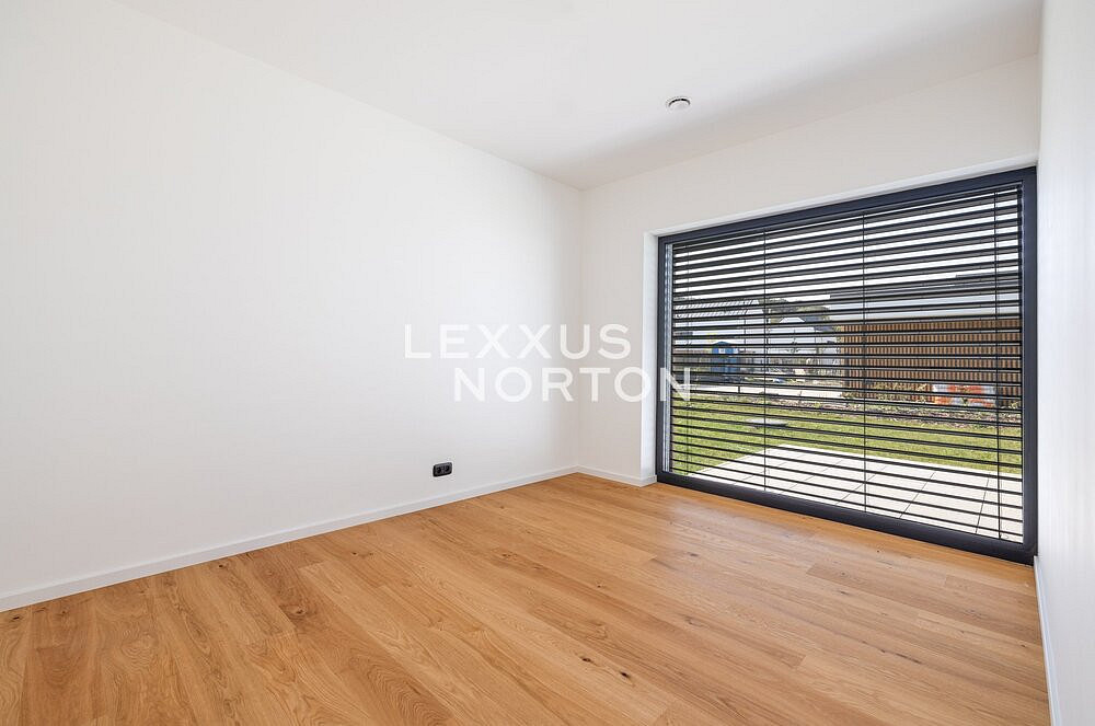 Prodej domu 182 m² s pozemkem 701 m² – fotografie 4