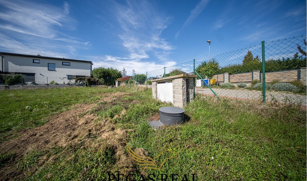 Prodej stavebního pozemku 561 m², Hrušovany u Brna – náhled fotky 12