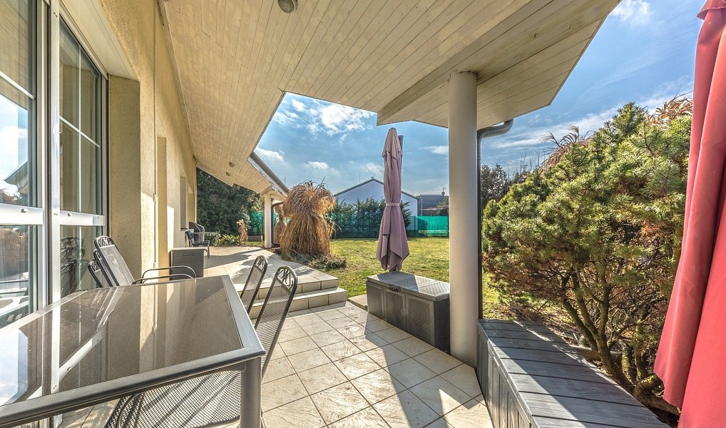 Prodej domu 260 m² s pozemkem 991 m², Praha – náhled fotky 9