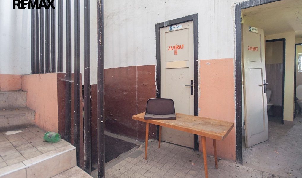 Pronájem skladovacích prostor 325 m², Bor – náhled fotky 13