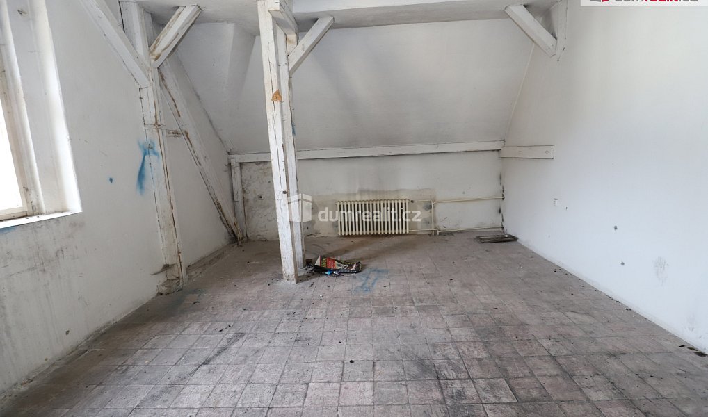 Prodej nájemního domu, činžáku 1 000 m², Kraslice – náhled fotky 16