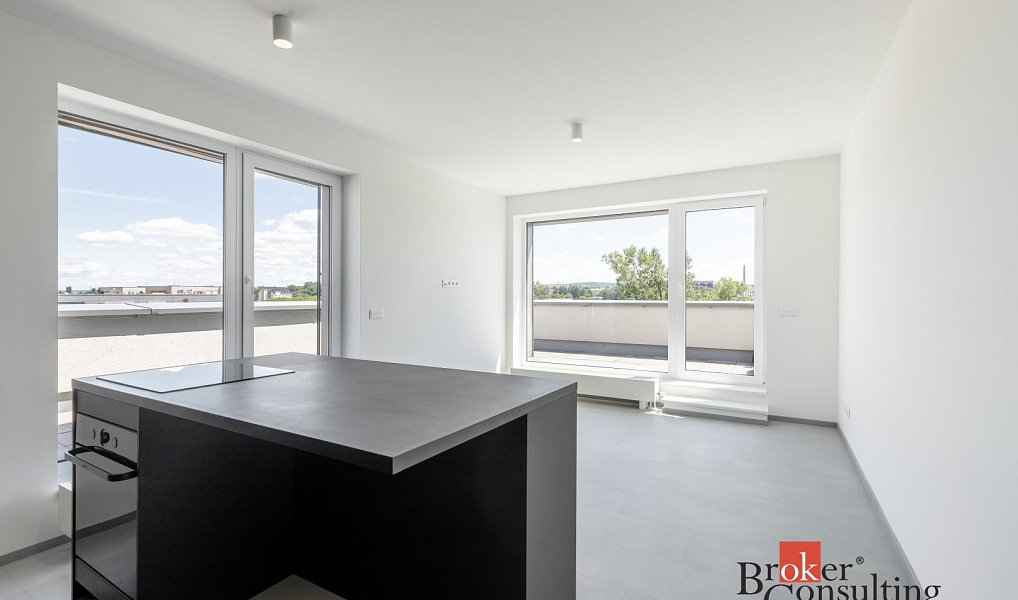 Prodej bytu 2+kk 109 m², Slavkov u Brna – náhled fotky 2