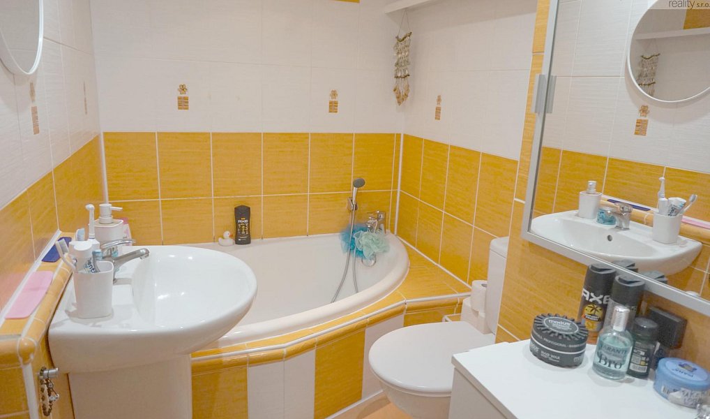 Prodej bytu 3+1 64 m², Litvínov – náhled fotky 14
