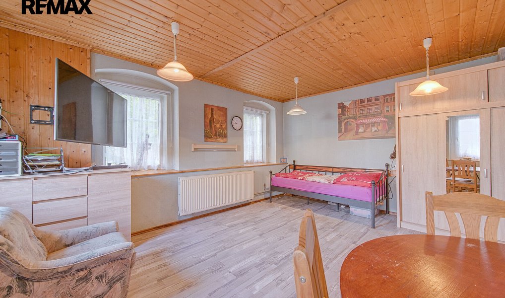 Prodej domu 167 m² s pozemkem 350 m², Aš – náhled fotky 6