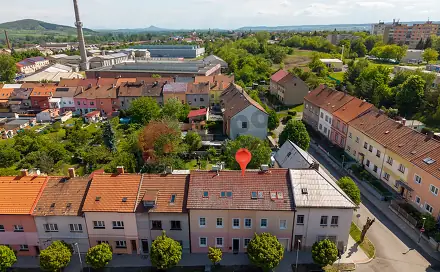 Prodej domu 318 m² s pozemkem 374 m², Karlova, Louny