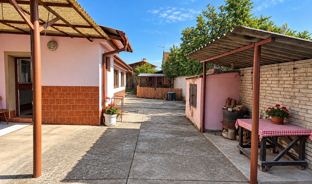 Prodej domu 200 m² s pozemkem 960 m², Tasov – náhled fotky 2