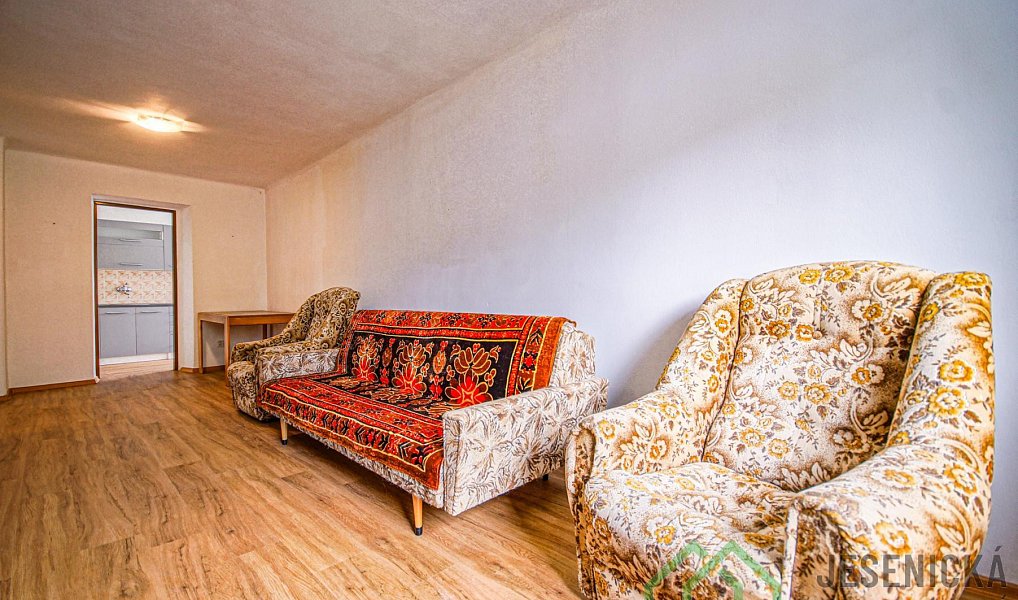 Pronájem bytu 2+1 70 m², Jeseník – náhled fotky 7