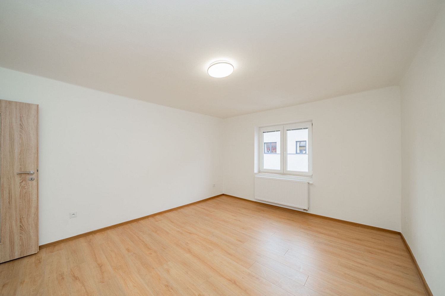 Prodej bytu 2+1 67 m² — photo 2