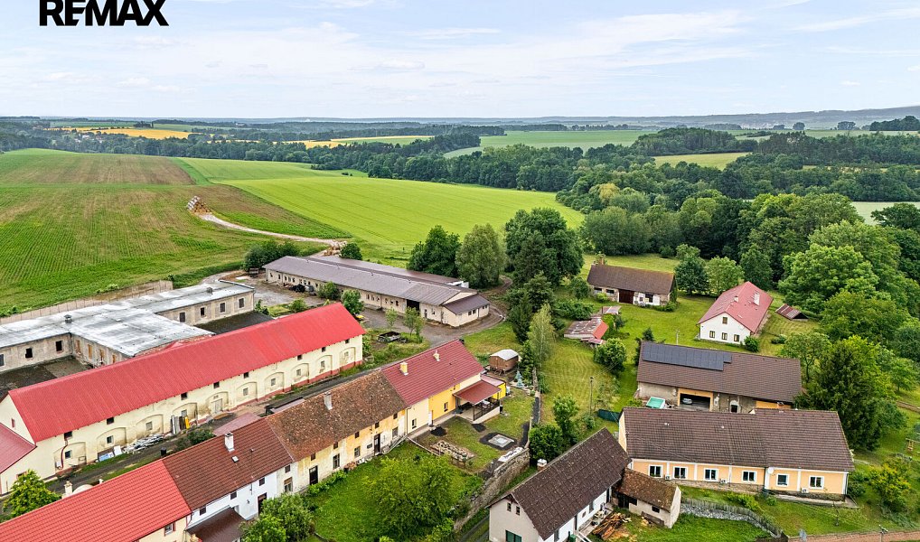 Prodej domu 104 m² s pozemkem 862 m², Zvěstovice – náhled fotky 32