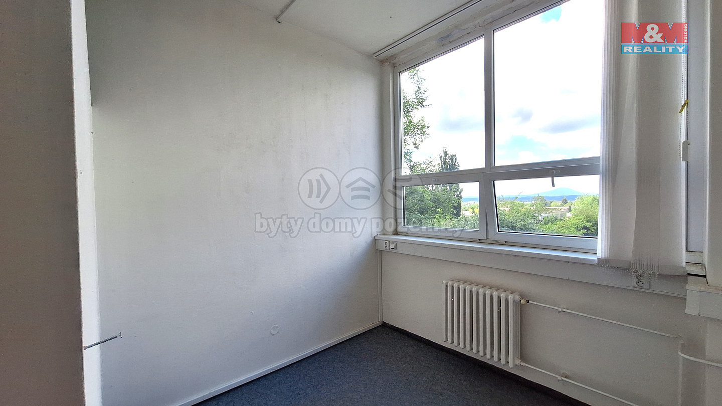 Pronájem obchodních prostor 199 m² — photo 4