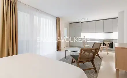Pronájem bytu 1+kk 38 m²