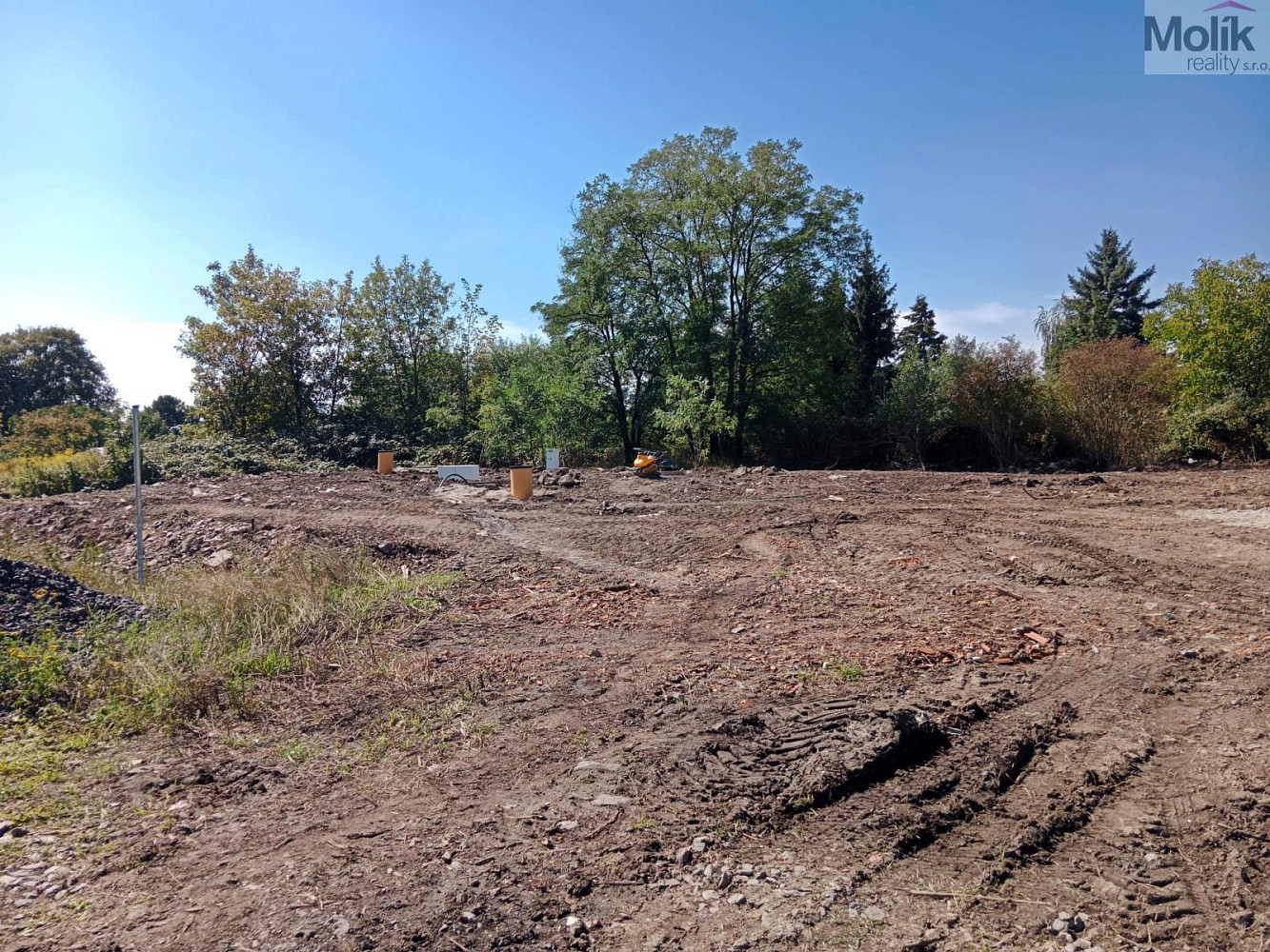 Prodej stavebního pozemku 1 296 m² – fotografie 2