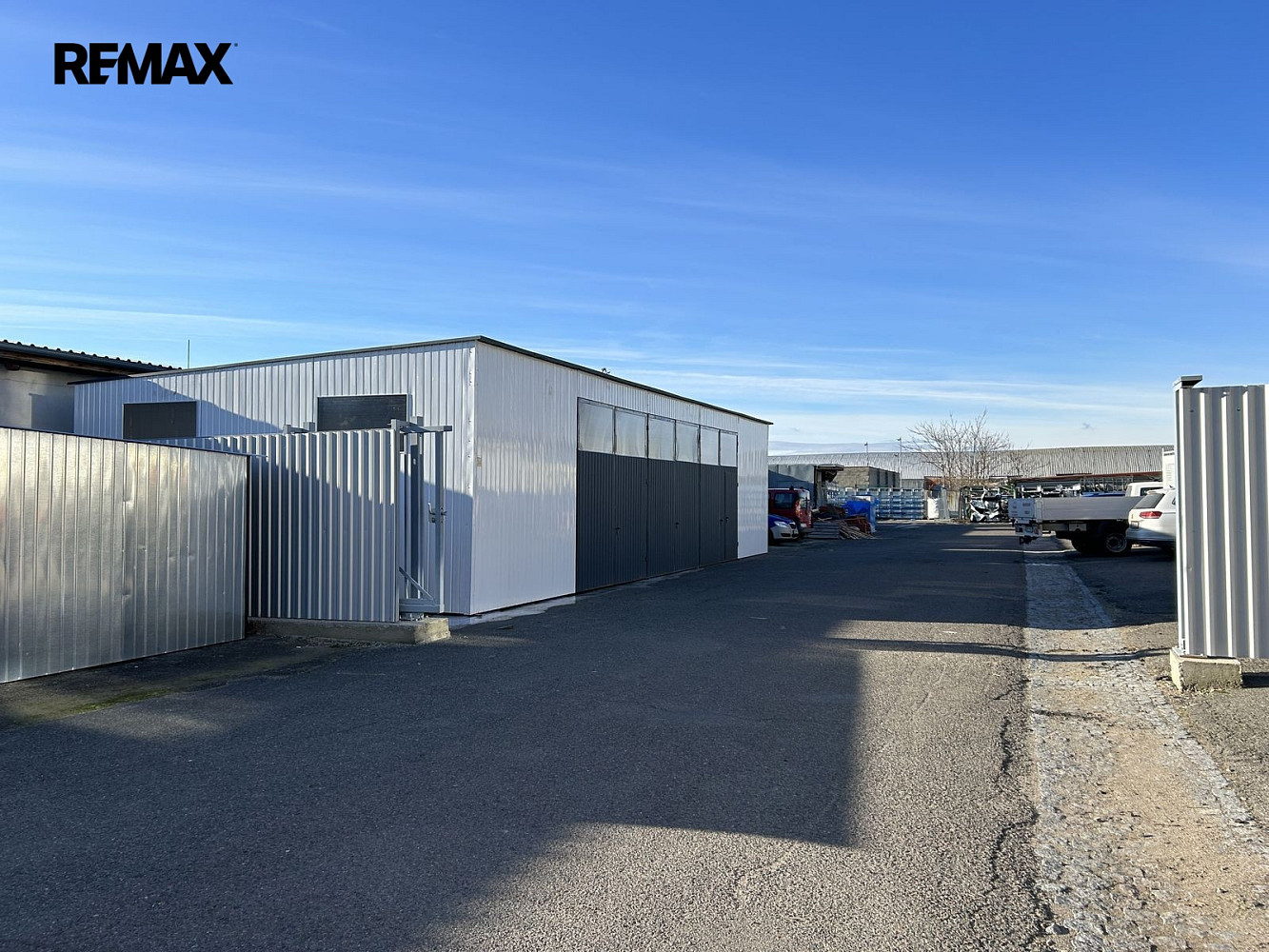 Pronájem skladovacích prostor 105 m²