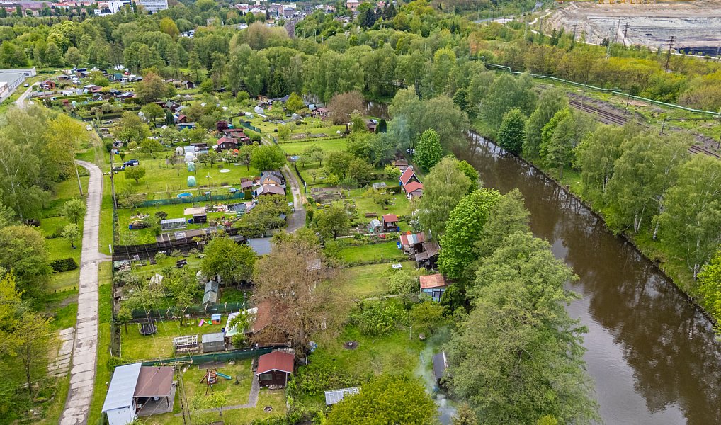 Prodej zahrady 450 m², Sokolov – náhled fotky 27
