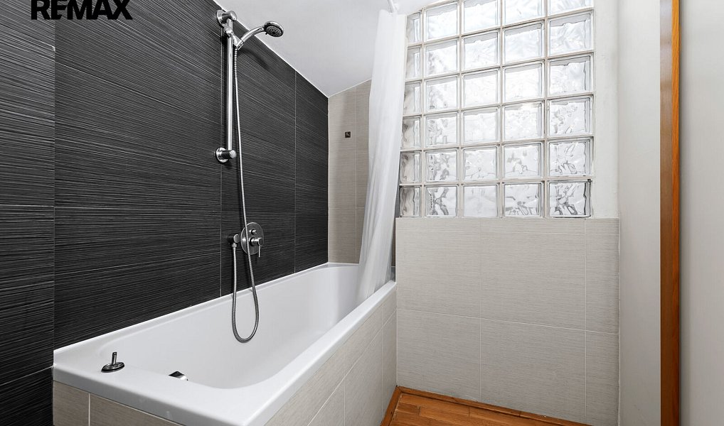 Prodej bytu 3+kk 95 m², Praha – náhled fotky 23