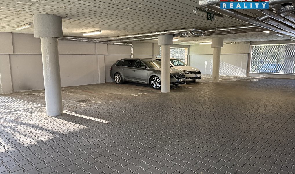 Prodej garážové stání, 10 m2, Zlín, ul. Dřevnická, Zlín – náhled fotky 6