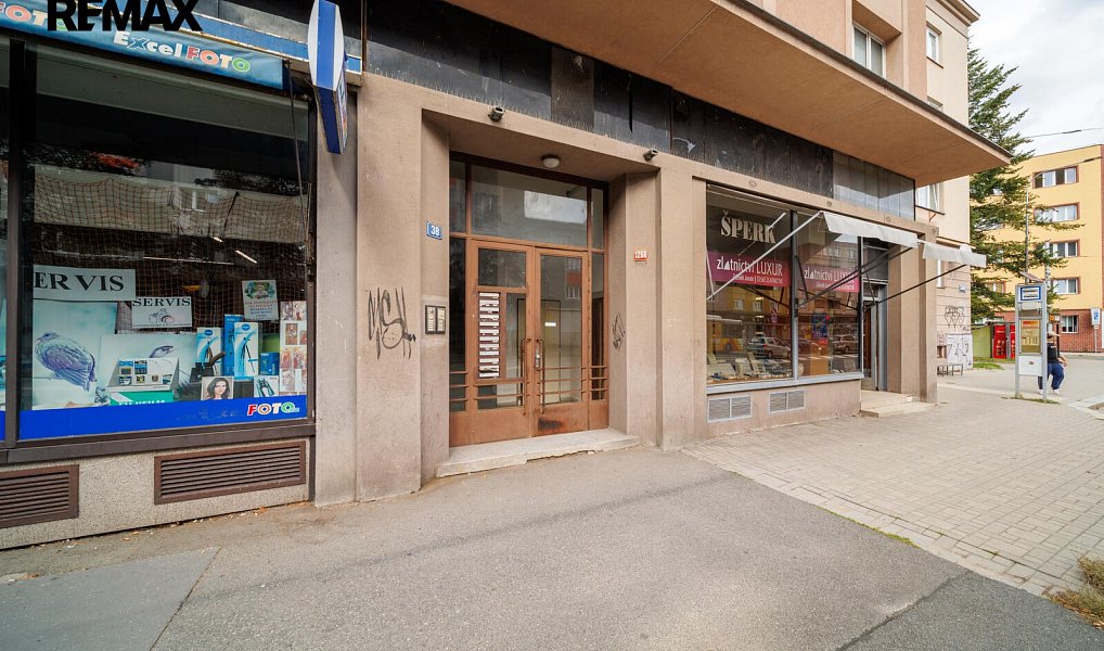 Prodej bytu 1+1 36 m², Hradec Králové – náhled fotky 25