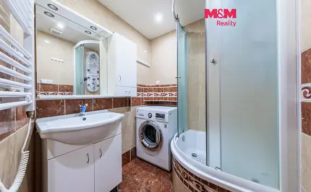 Prodej bytu 3+1 81 m², Dukelských hrdinů, Chodov, okres Sokolov