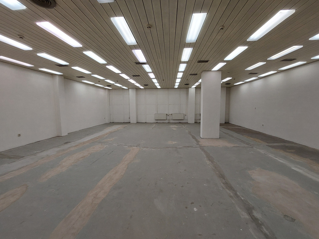Pronájem skladovacích prostor 100 m² – fotografie 2