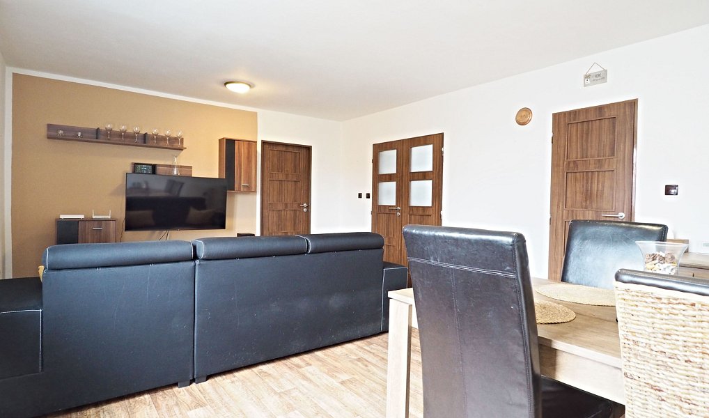 Prodej domu 164 m² s pozemkem 865 m², Nový Malín – náhled fotky 12