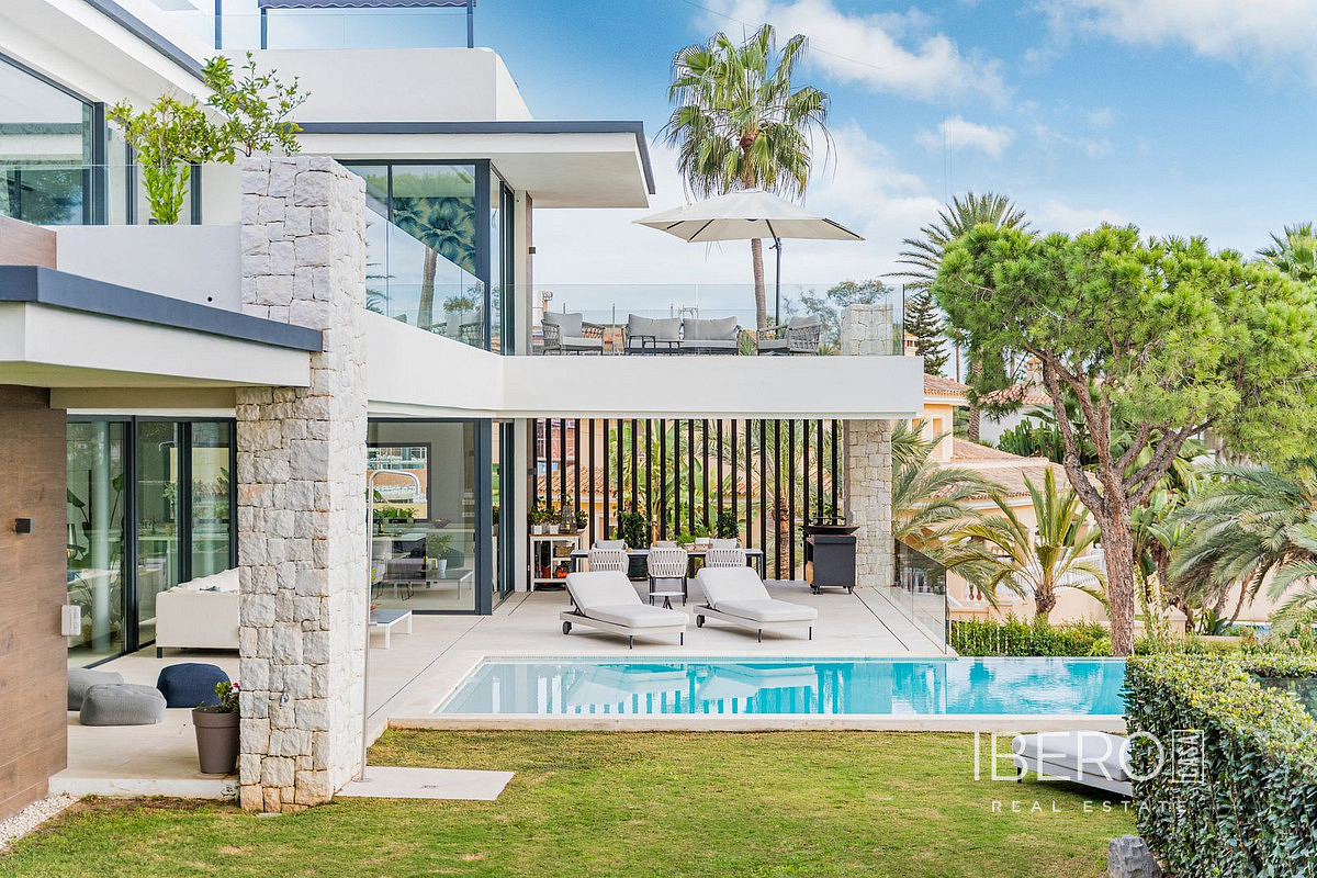 Casa 7+kk – Marbella, Urbanización Marbesa - Vista 3