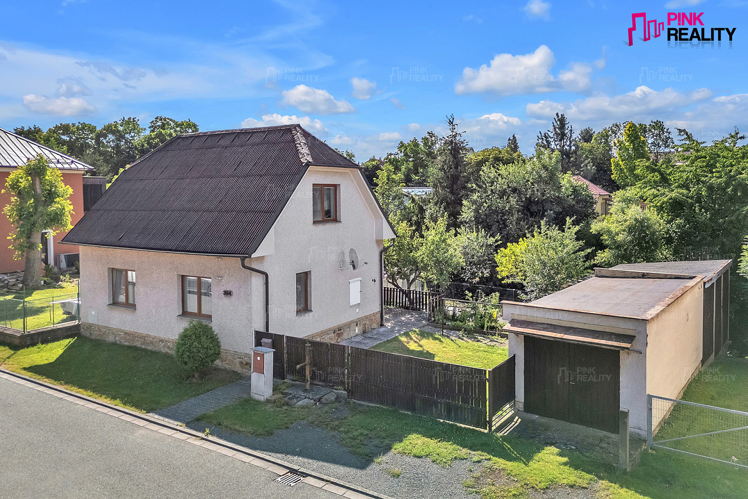 Prodej domu 115 m² s pozemkem 402 m²