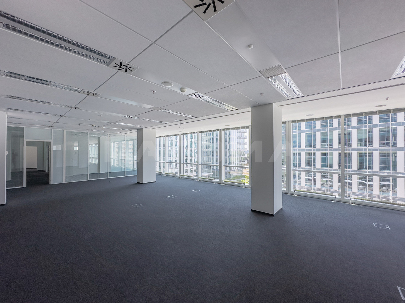 Podnájem kanceláří o výměře 431 m² v objektu City Tower, Praha 4 – pohled 2