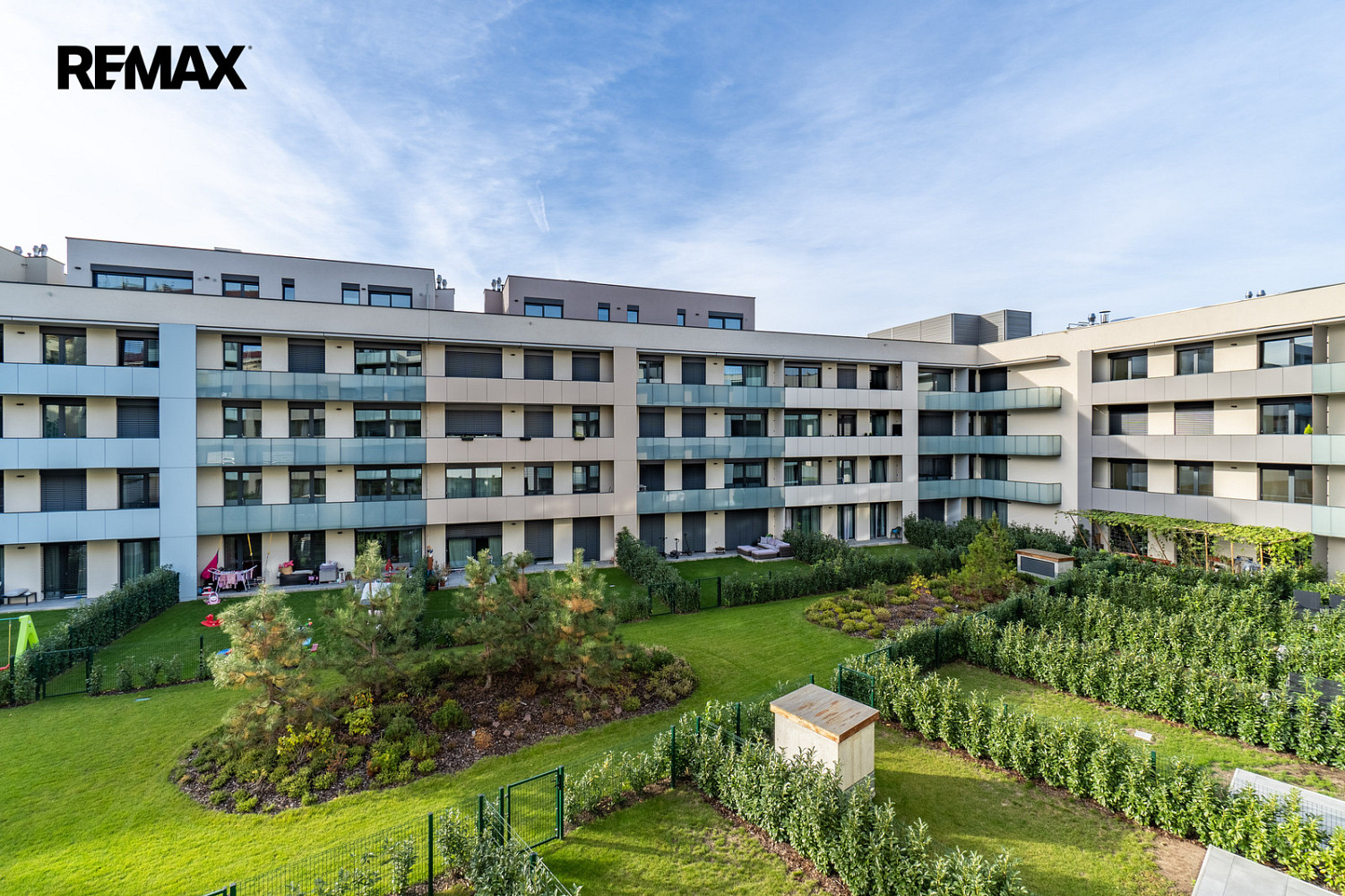 Pronájem bytu 3+kk 70 m² - Ansicht 2