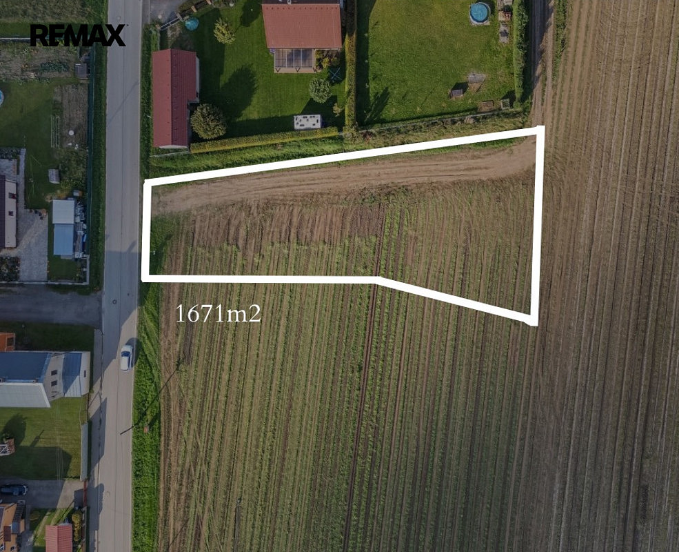 Prodej stavebního pozemku 1 671 m² – fotografie 4