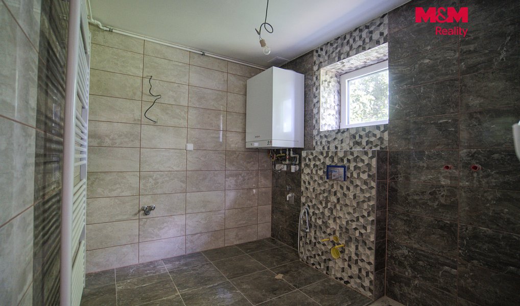 Prodej domu 350 m² s pozemkem 1 435 m², Klimkovice – náhled fotky 23