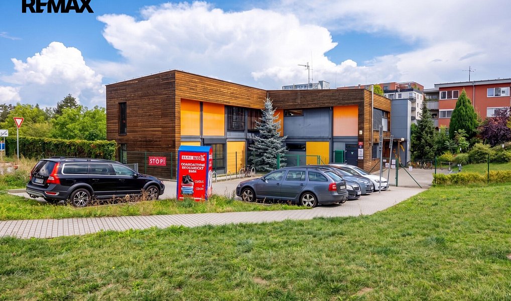 Prodej bytu 2+kk 58 m², Praha – náhled fotky 30