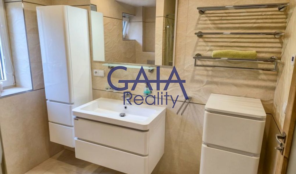 Prodej domu 222 m² s pozemkem 631 m², Chotěboř – náhled fotky 9