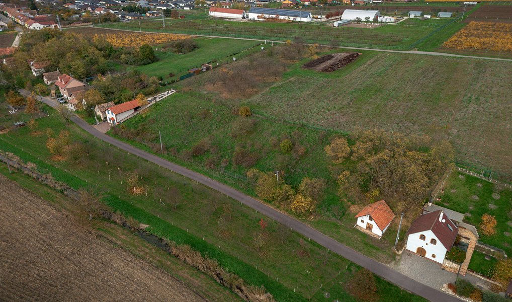 Prodej stavebního pozemku 2 412 m², Novosedly – náhled fotky 19