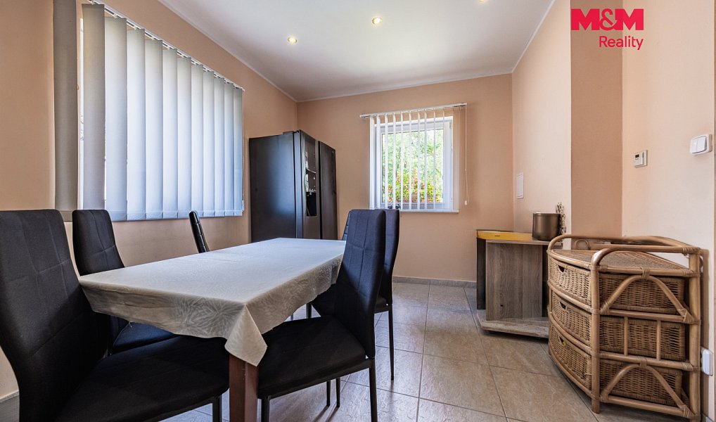 Prodej domu 140 m² s pozemkem 1 320 m², Černovice – náhled fotky 5