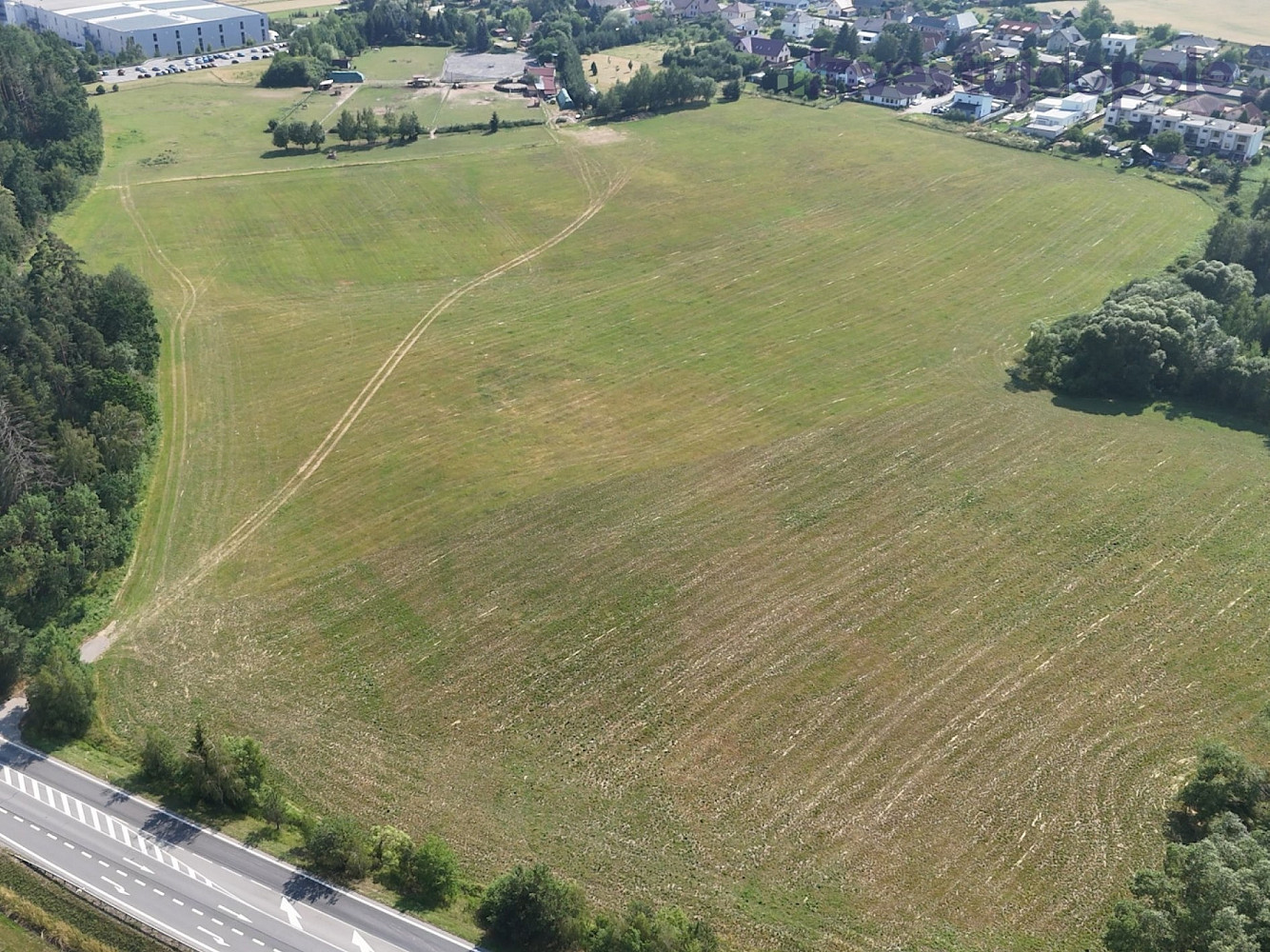 Prodej komerčního pozemku 42 972 m² — photo 4