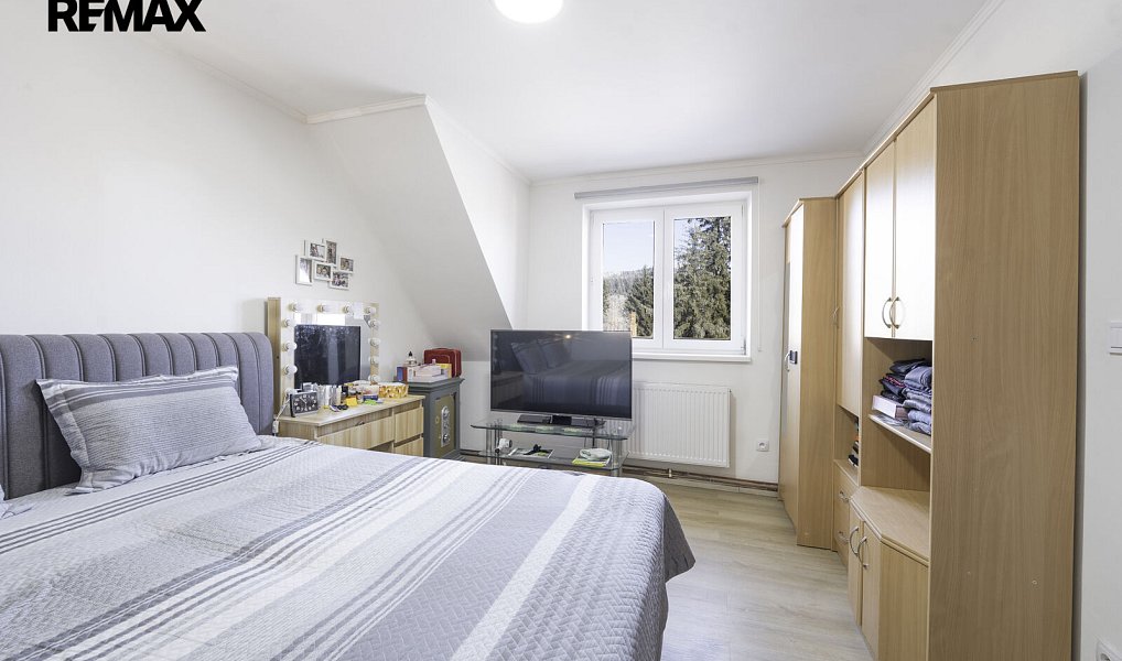 Prodej domu 180 m² s pozemkem 190 m², Stachy – náhled fotky 6