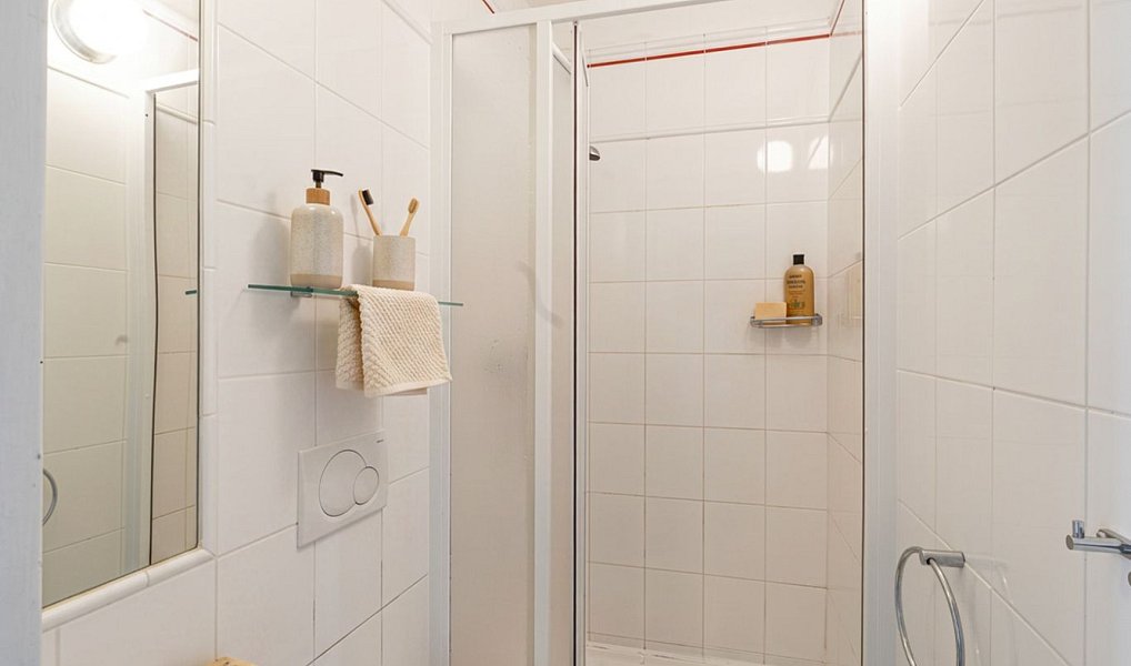 Prodej ubytovacího objektu 425 m², Benecko – náhled fotky 19