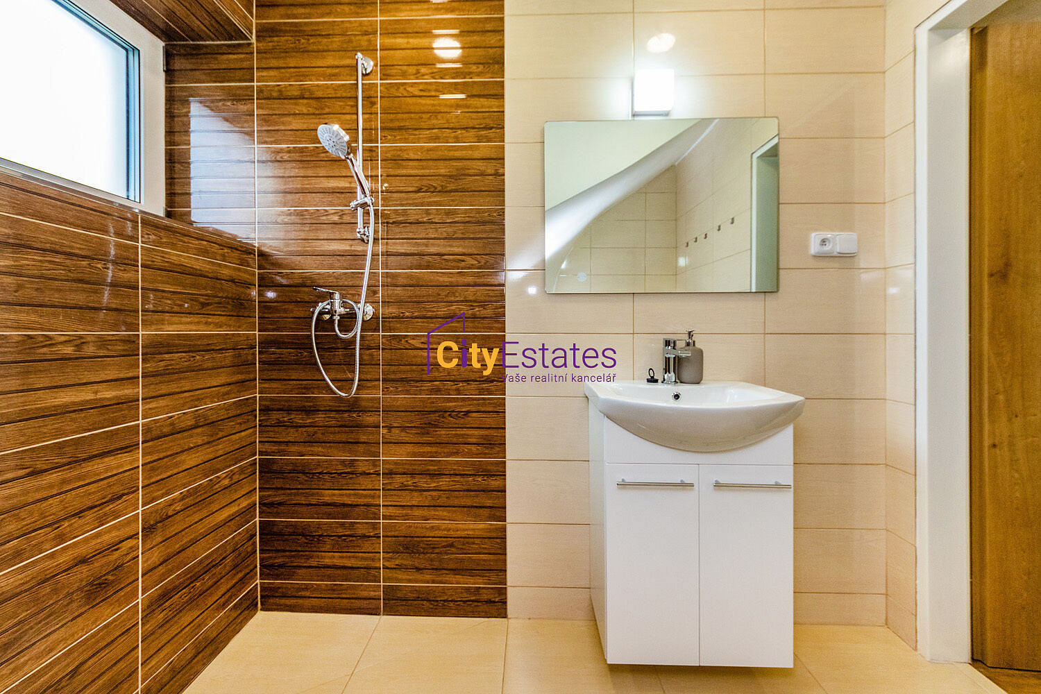 Prodej domu 122 m² s pozemkem 800 m² — photo 5